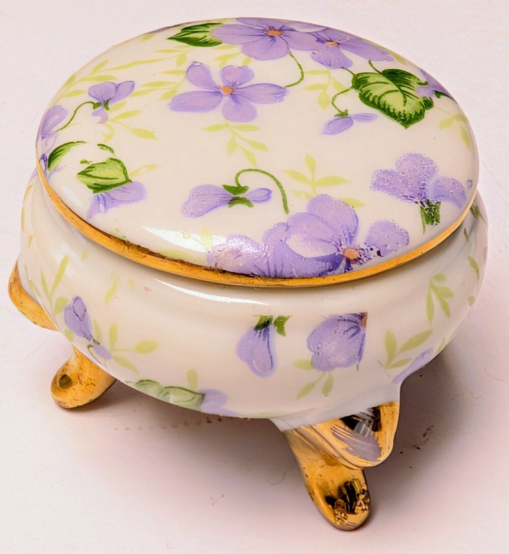 Vtg Lefton Violet Chintz Trinket Box Porcelain Gold Feet/Trim 1239 Japan 50s MCM